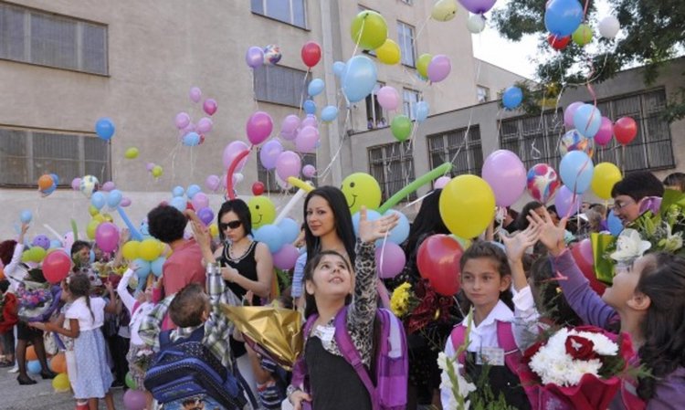 Помощта за първолаци и тази година ще е 250 лева