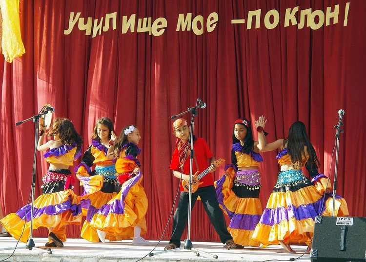 В село Градина отбелязаха 160-тата годишнина на Основно училище „Христо Ботев“