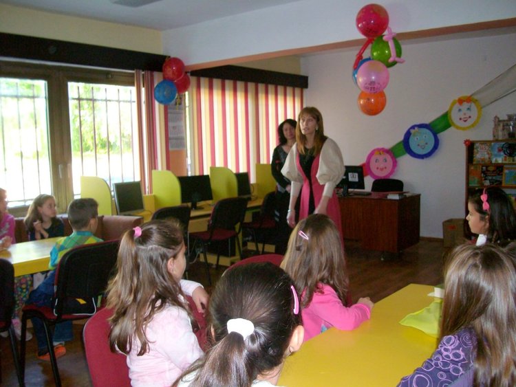 За първи юни стартира първото детско ателие по програмата "Лятото, децата и библиотеката" в Смолян