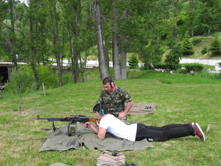 Деветокласници от Смолян проведоха занятия по военна подготовка в 101 алпийски батальон