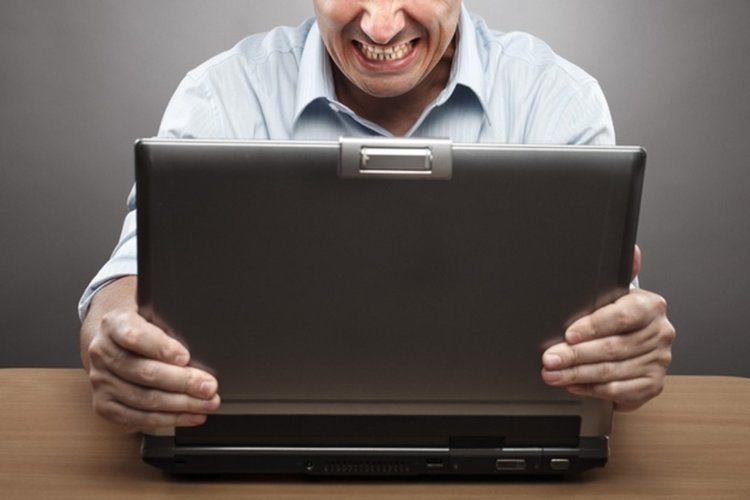 С омразата дотук, решиха интернет гигантите