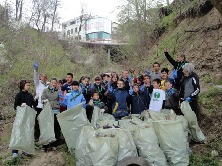 "Да изчистим България!" на 4 юни