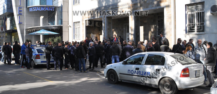 На първо четене: 12 вместо 20 заплати обезщетение в МВР