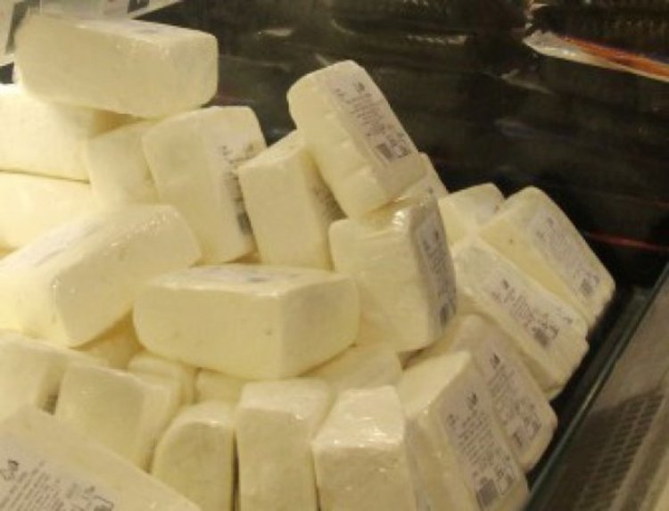 Държавата ще ни спасява от "неистинските" млечни продукти