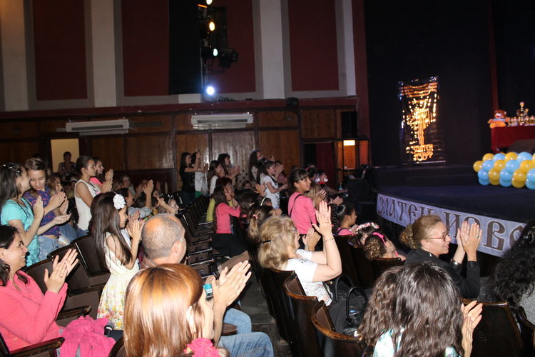 Ивон Иванова е "Димитровградското откритие" на фестивала "Златен извор" 2016