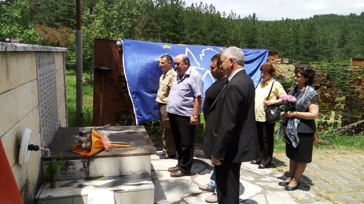 Румен Младенов участва в честването на 2 юни в центъра по военно дело край Широко поле 