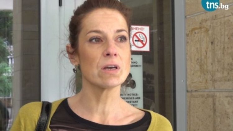 Задържаха съпругата на полиция, заподозрян за смъртта на родителите си