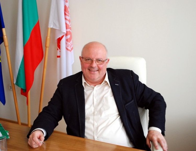 Екскметът Лисков сред първите дарители в акцията #спасижоро в Харманли