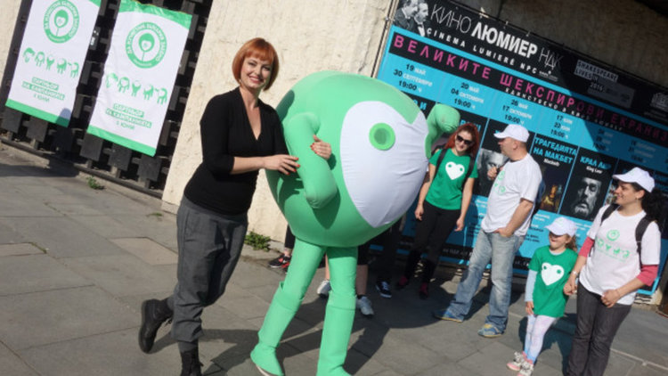 Днес чистим България заедно