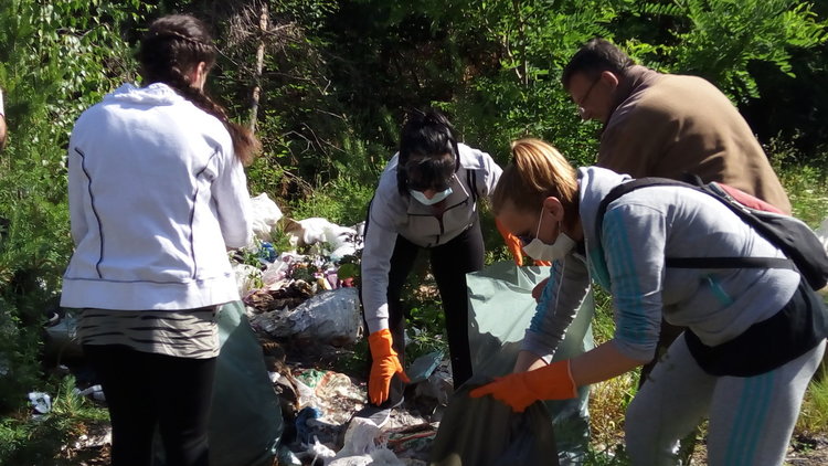 Голямото чистене - събраха 1,5 тона животински кости и над 150 чувала битови отпадъци 