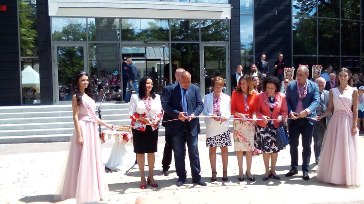 В Казанлък откриха първия в света музей на розата