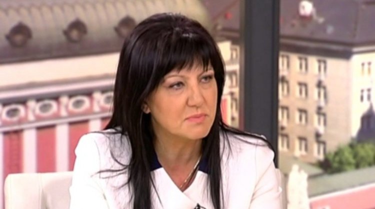 Цвета Караянчева: Братският китайски народ ще ми прости „трансфера“ на Пекин във…… Виетнам