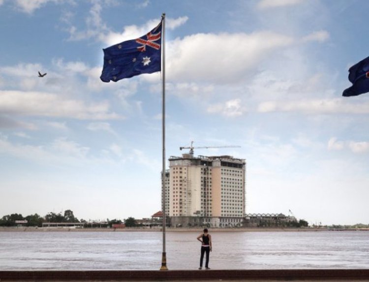 ЕК: Австралийският подход към миграцията не е пример за ЕС  