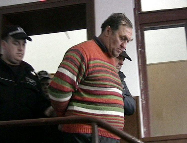 Обвинен в изнасилване бивш кмет направи опит за самоубийство