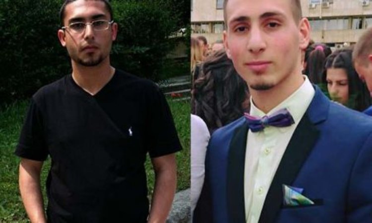 Двама абитуриенти на "Славейков" с изключителни резултати