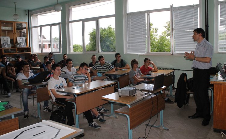 Технически университет -Габрово гостува в Професионалната гимназия