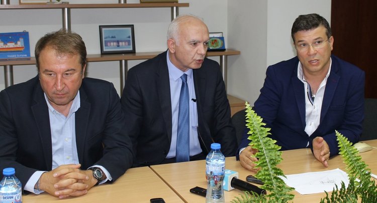 През юни 2017 година ще заработи завода за фарове, обявиха турските инвеститори