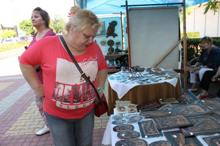 Малък панаир на занаятите откриха в Димитровград