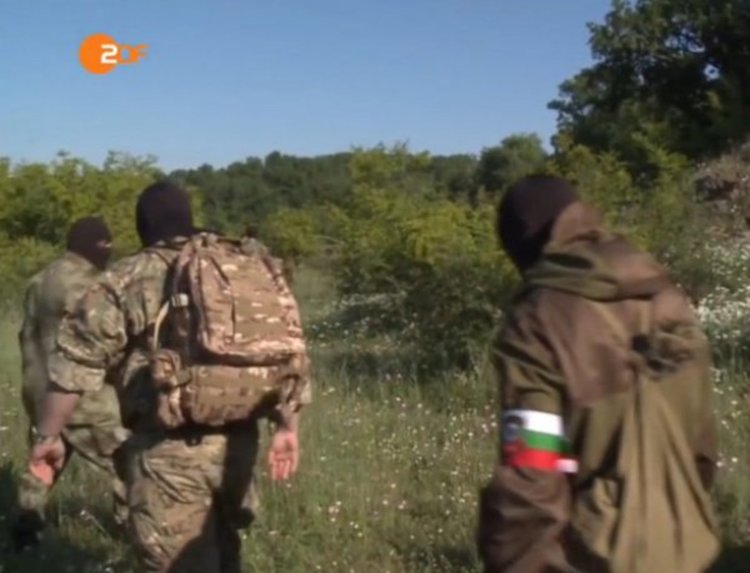 ZDF: 800 българи ловят бежанци по границата, обучават ги руснаци (видео)  