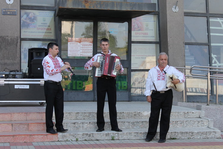 Малък панаир на занаятите откриха в Димитровград