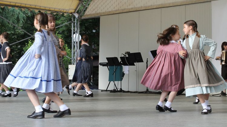 Международен фолклорен фестивал започна в Димитровград