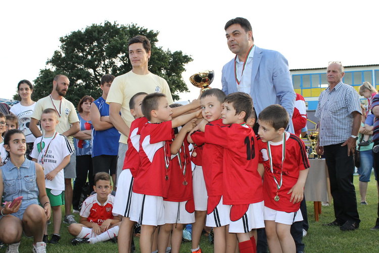 "Приказка" взе купата при 5-6 -годишните