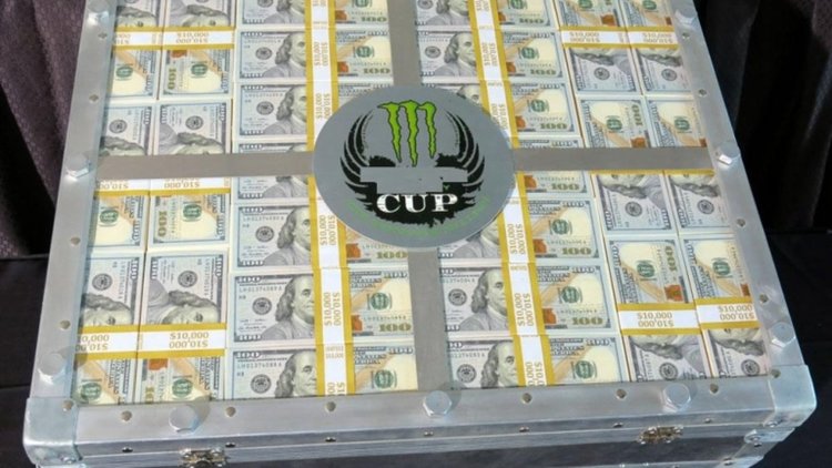 Мистерията "Билдерберг"