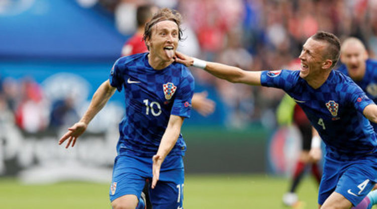 Модрич донесе заслужена победа на Хърватия в балканското дерби срещу Турция