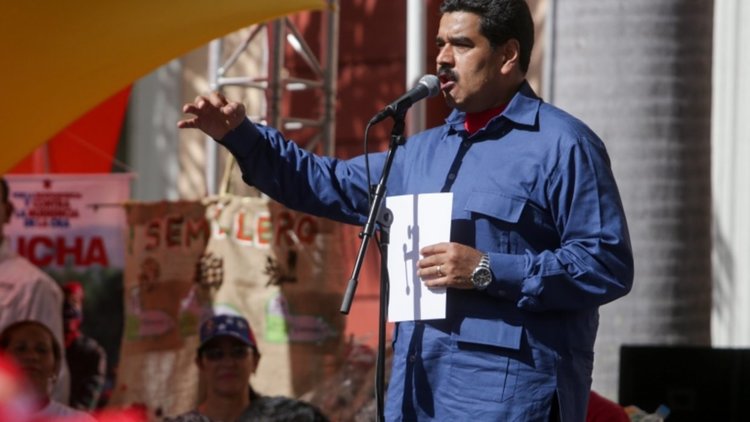 Мадуро все пак мисли за референдума