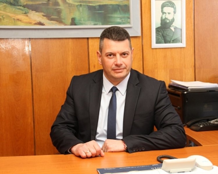 Боян Кехайов: Неасфалтираните пътища на територията на общината са засегнати от валежите