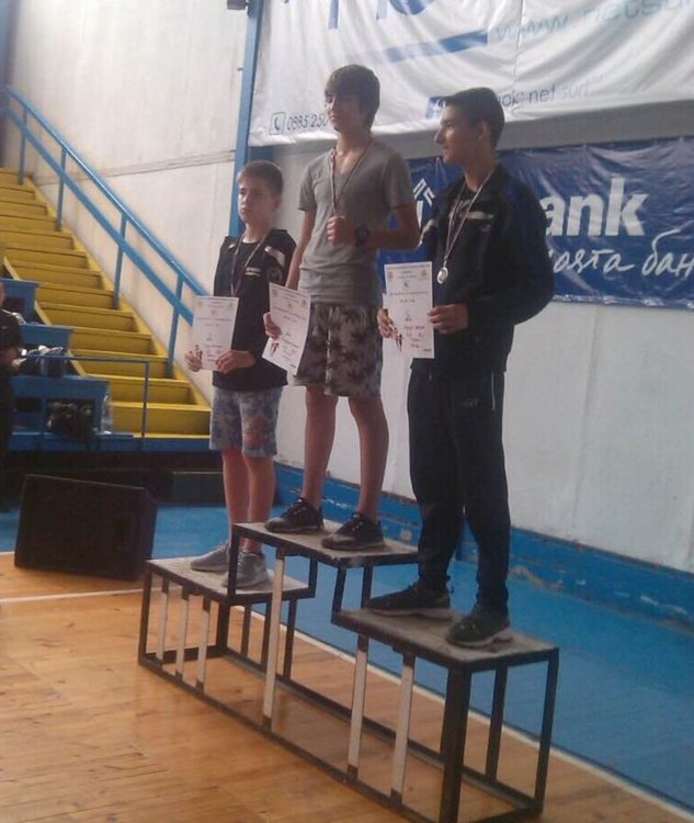 "Фаворит" с два бронзови медала от държавното първенство по муай тай