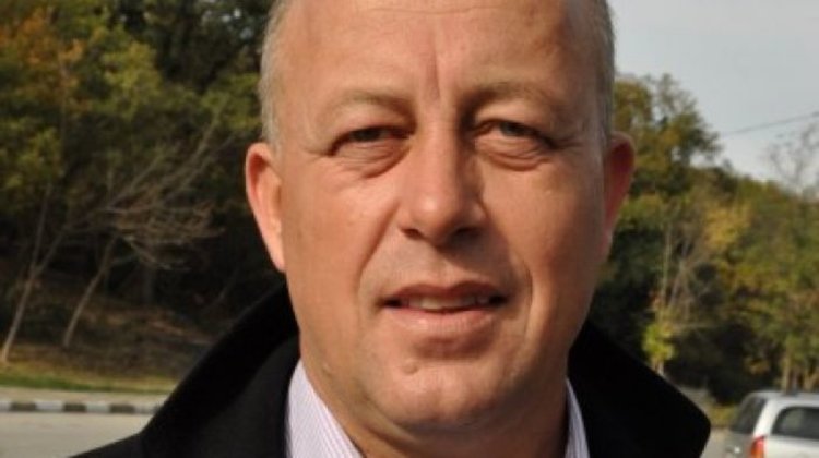 Кметът на Баните Мюмюн Искендер е категоричен: ДОСТ в Хасково! Нищо сериозно.