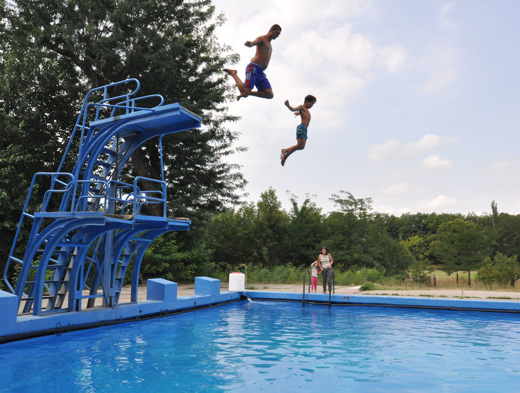 Стартира плувното лято в Димитровград от 15 юни