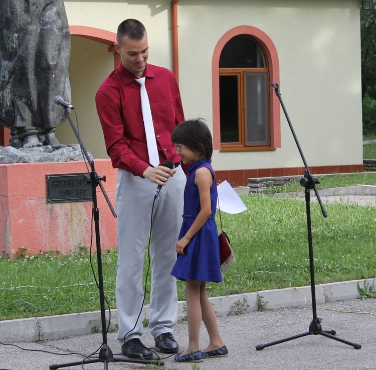 Отличиха най-изявените математици сред димитровградските ученици