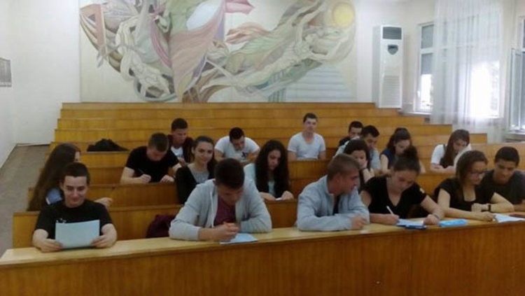 Алековци отново на практика в Испания