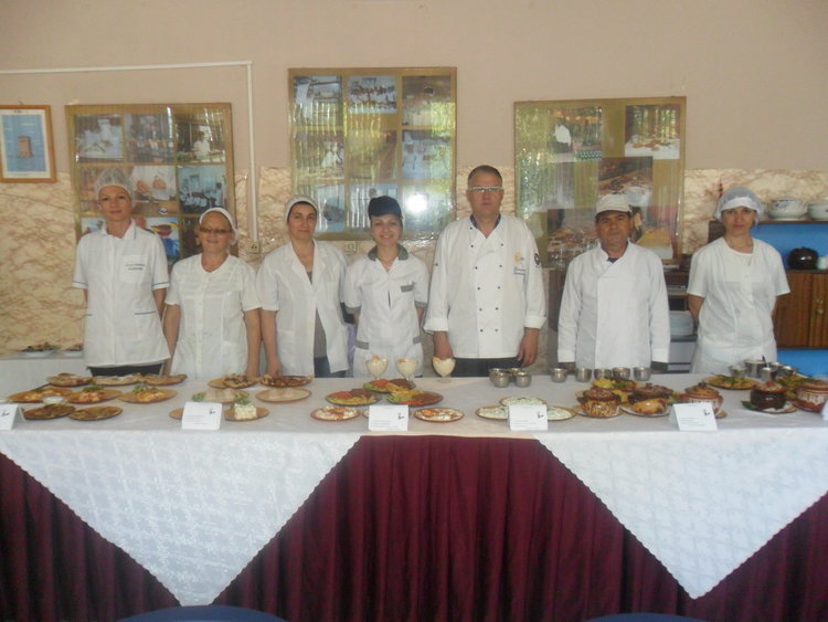 Готварски умения и кулинарни шедьоври демонстрираха златаровци