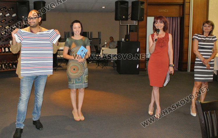 Тениската на Григор Димитров се превърна в хит на търга и бе откупена за 1620 лв.