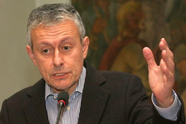 Паси: С Русия се говори вежливо и добре въоръжено