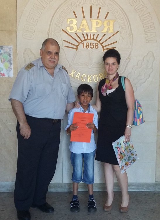 11 - годишен от център "Дъга" с награда от областен конкурс