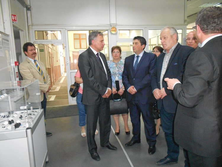  Фесто ПроизводствоЕООД отбелязва 10-годишнината на отдел „Производство на инструменти и детайли“ в  Смолян