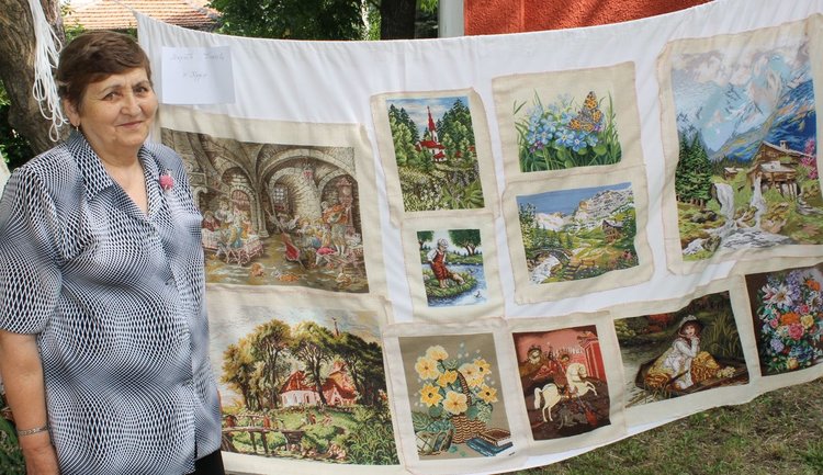 Мария Генчева от Крум представи свои гоблени