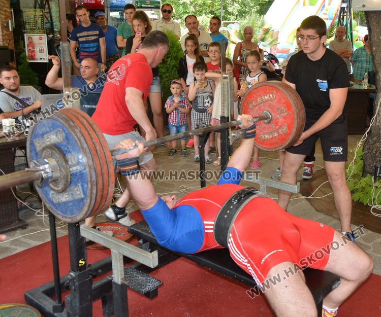 Бащата на убития Антон: Пийте и трепете с колите, младежи, ВКС ви защитава