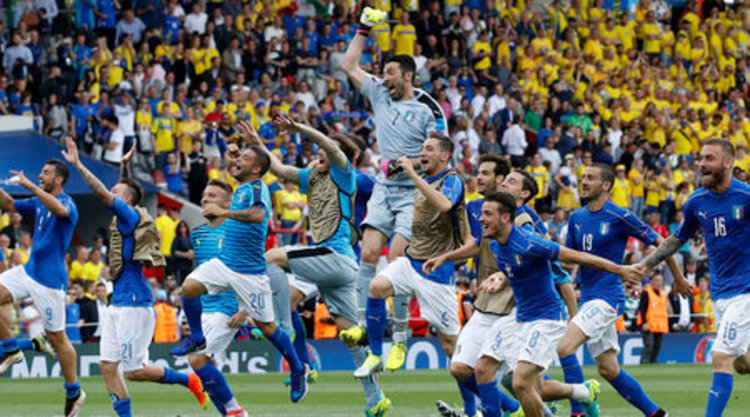 Италия сломи плахите шведи в мач с три точни удара