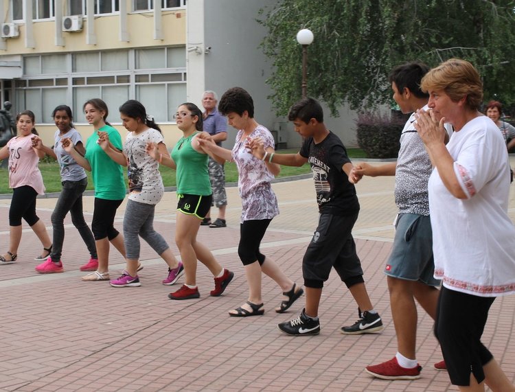 138 лв. набра общоградското хоро в Димитровград за #Спаси Жоро