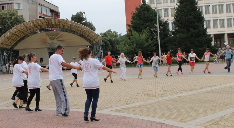 138 лв. набра общоградското хоро в Димитровград за #Спаси Жоро