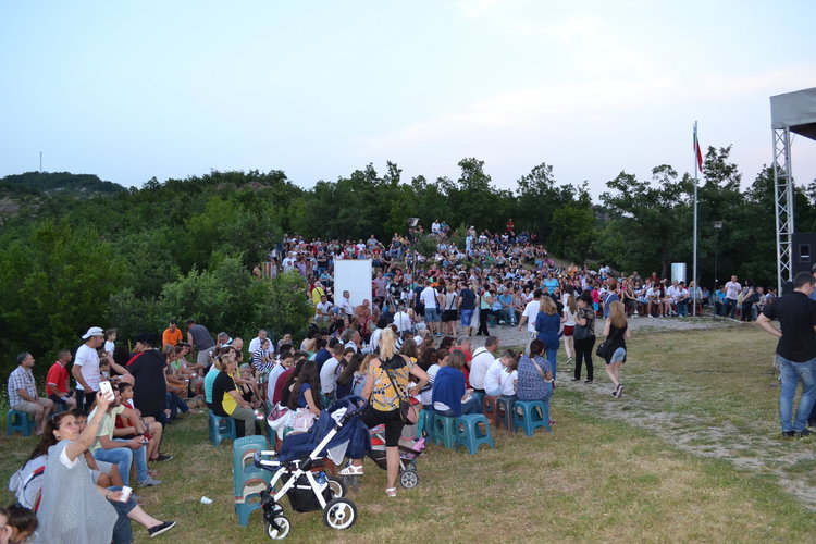 Стотици пяха с „Диана експрес” в „Нощта на Орфей”