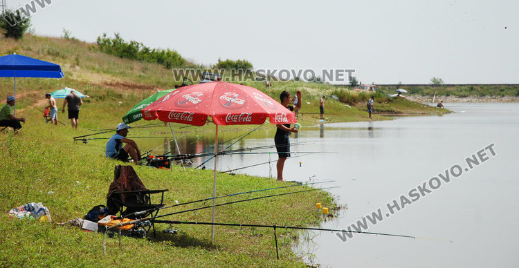 Третокласник засрами рибарите на Сивата вода