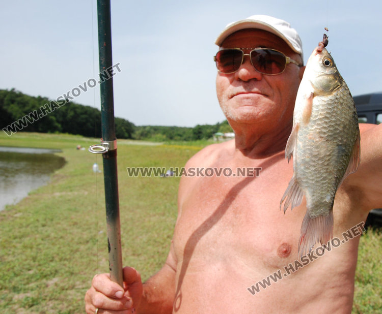 Третокласник засрами рибарите на Сивата вода