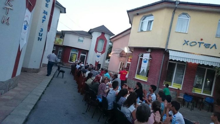 Сдружение „Егридерелилер“ даде ифтар в Ардино