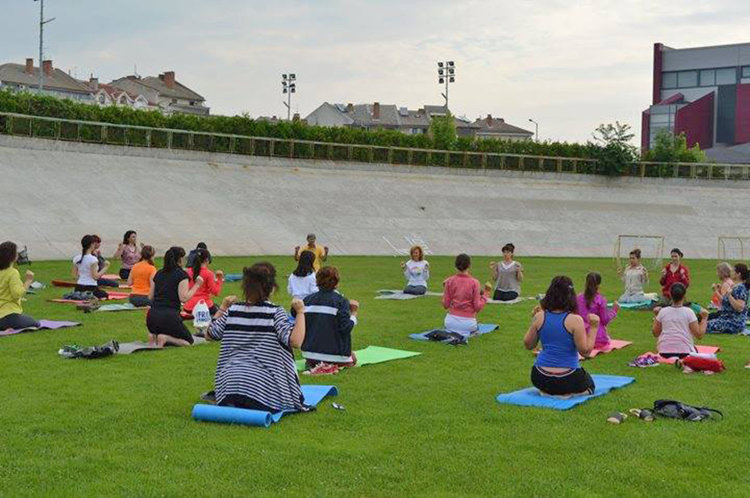 Свиленград сред деветте града в България с Ден на йогата